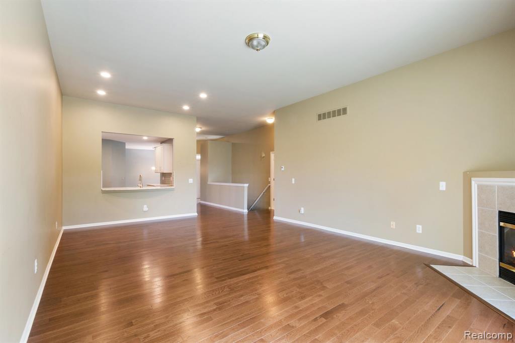 40658 Saint Louis Drive, Clinton Twp, MI 48038 — Photo 33