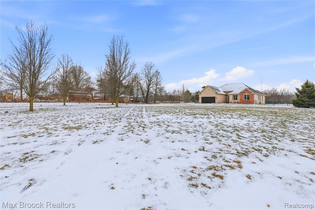 6145 Wildcat Road, MI 48032 — Photo 48