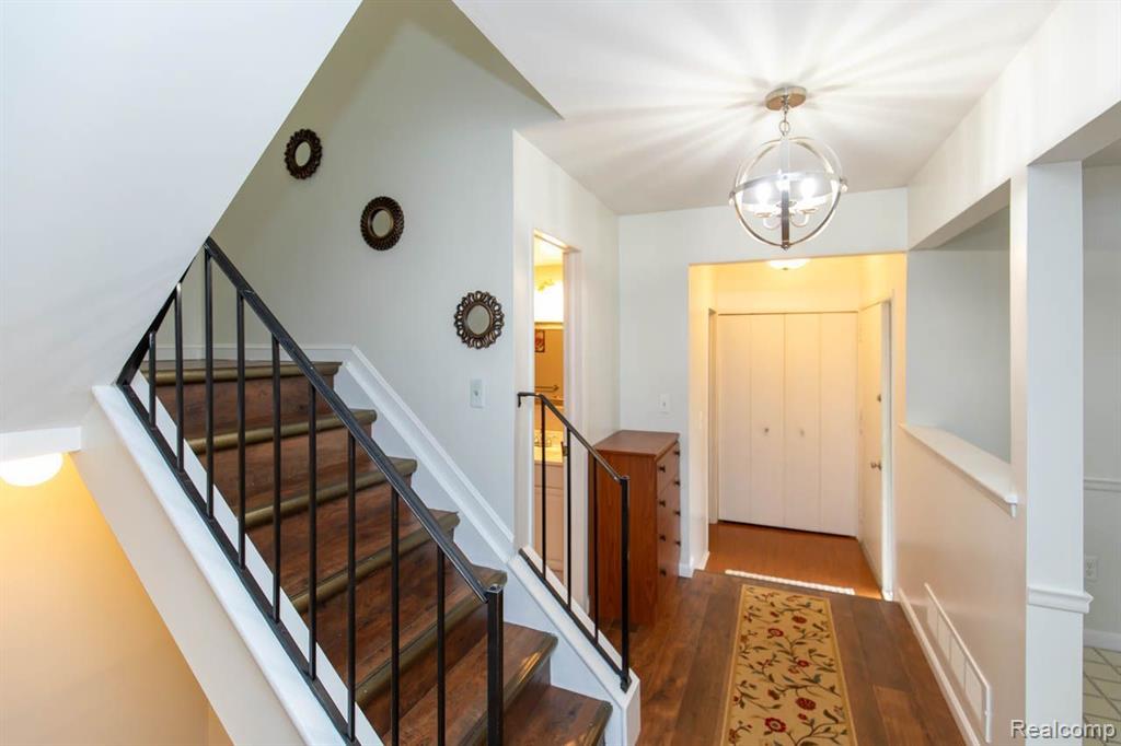 1146 CONCORD Court, Northville, MI 48167 — Photo 8