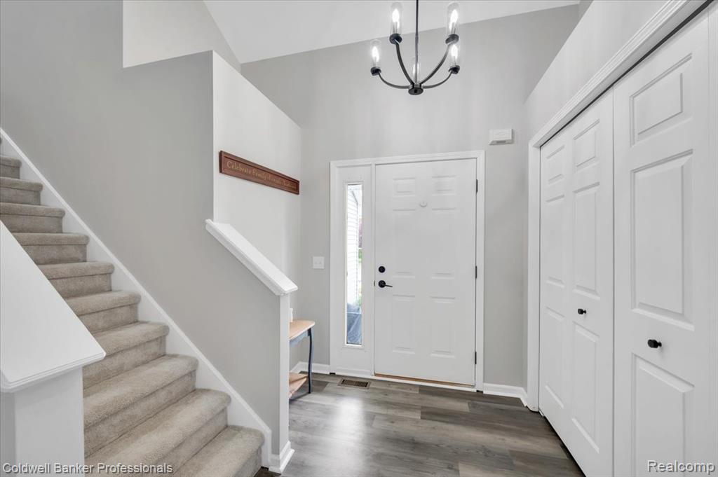 660 Akram, Oxford, MI 48371 — Photo 7