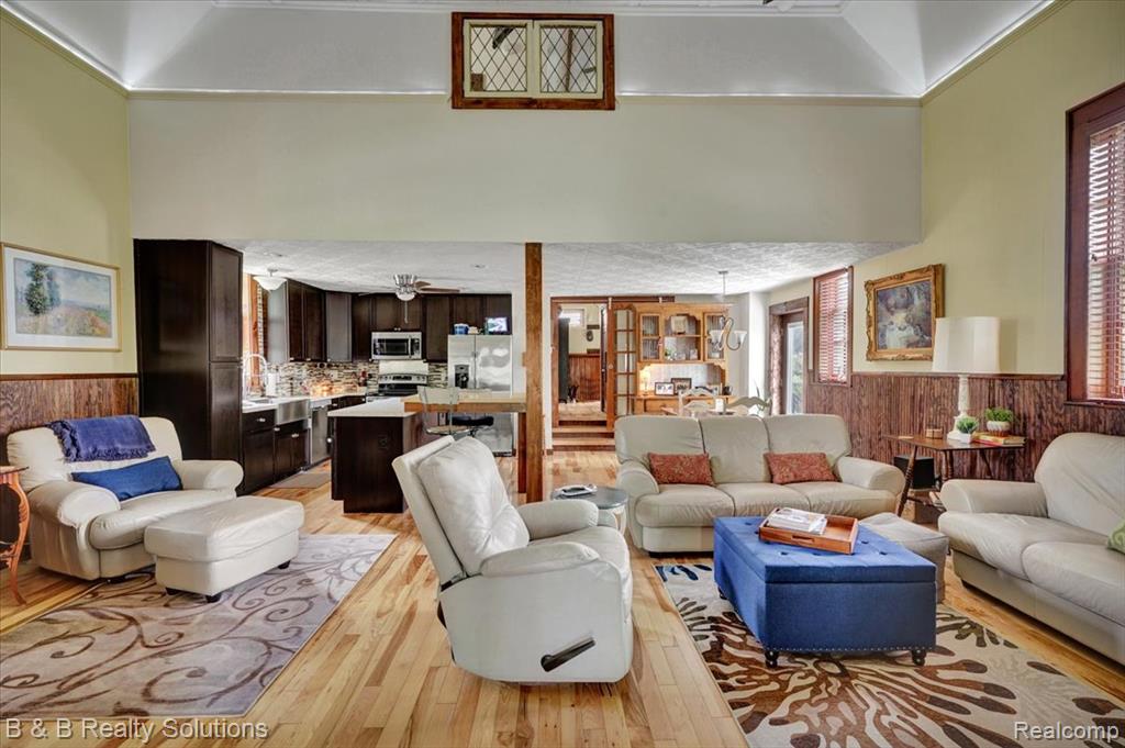 6624 Jefferson Road, North Branch, MI 48461 — Photo 8