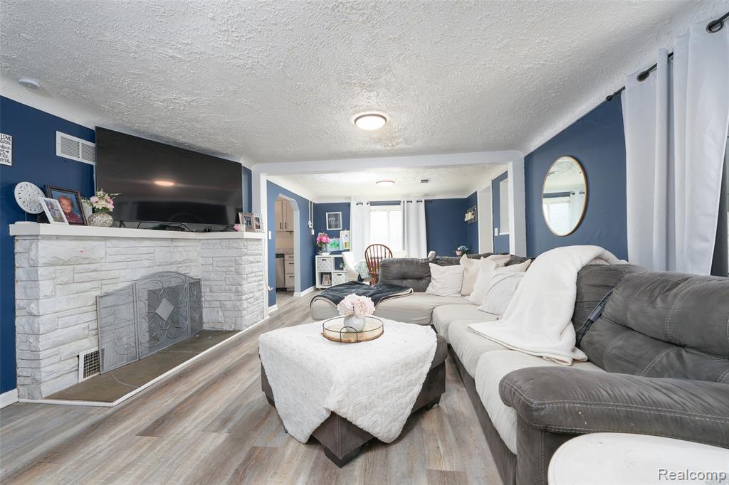 317 Crossman Street, Williamston, MI 48895 — Photo 11