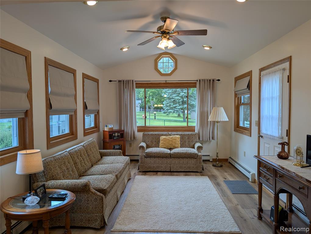 411 Cleveland Street, Bad Axe, MI 48413 — Photo 34