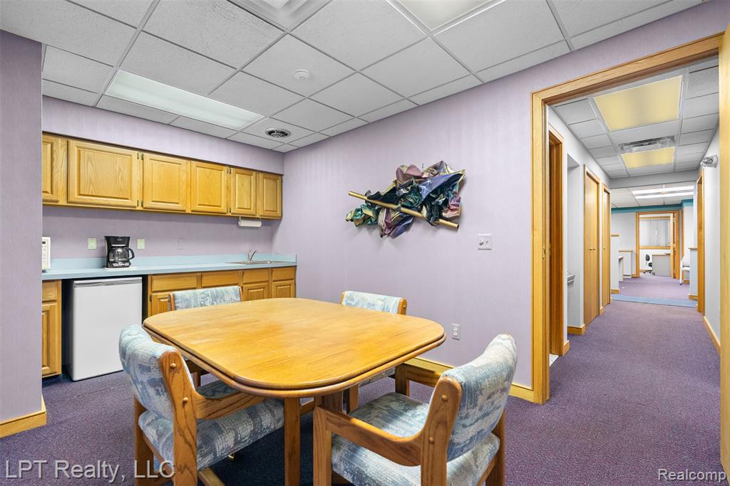 8000 Park Place, Brighton, MI 48116 — Photo 11