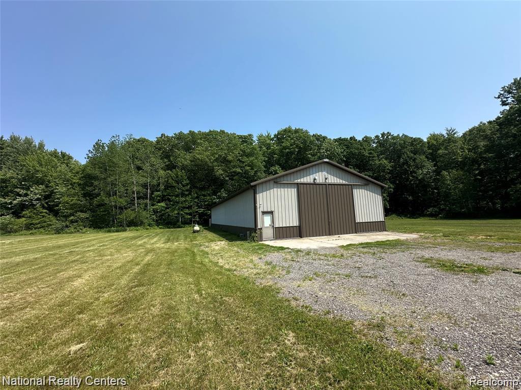 8049 Mckinley Road, Clay, MI 48001 — Photo 23