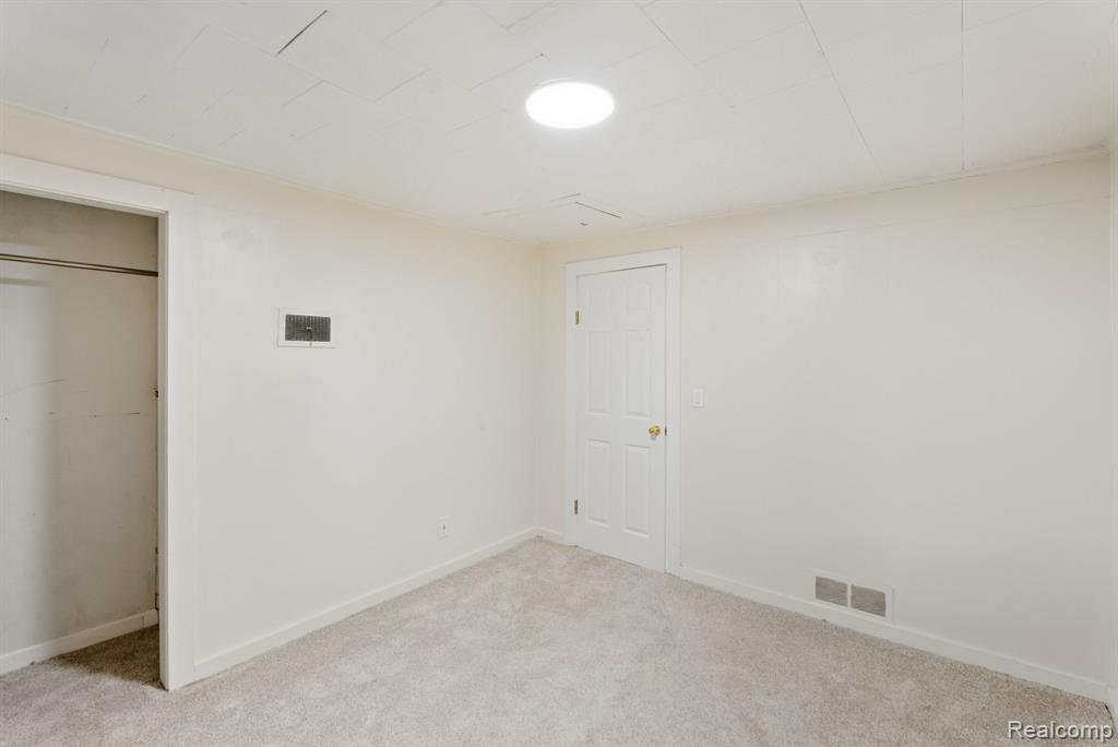 2419 Montana Avenue, Saginaw, MI 48601 — Photo 21