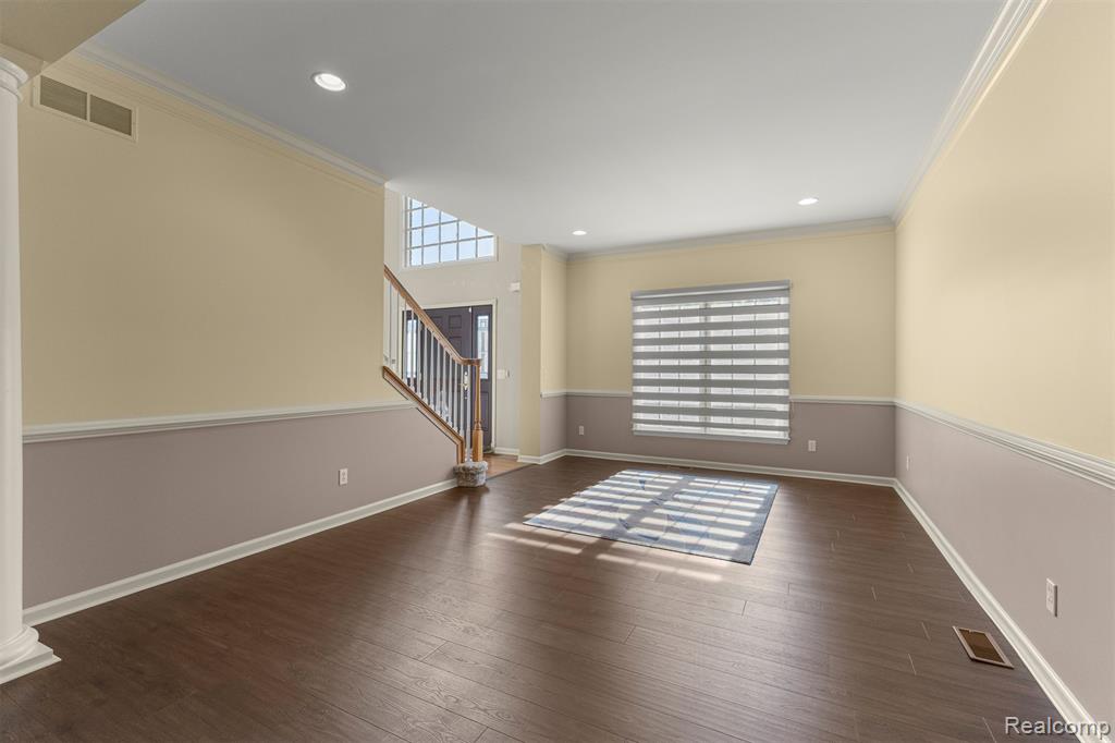 4991 Knollcrest Court, Commerce Twp, MI 48382 — Photo 9