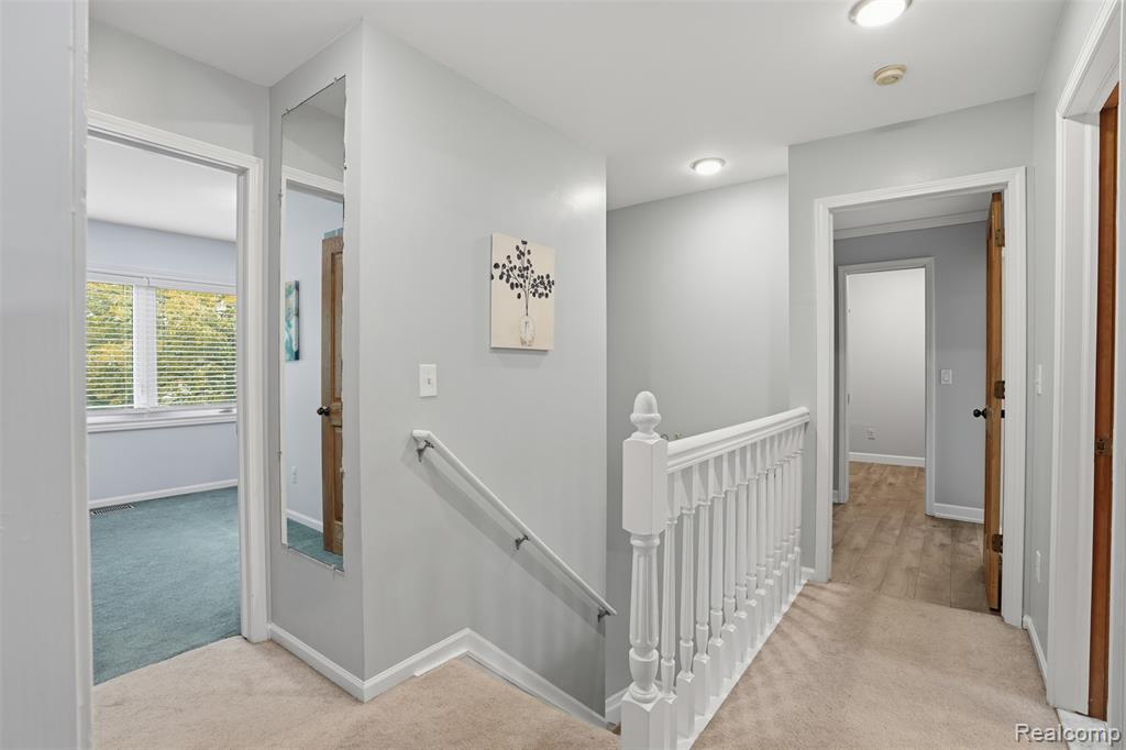 8876 Wintercove Drive, Commerce Twp, MI 48382 — Photo 36