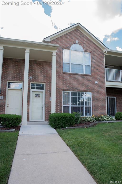 519 Cedar Street, Wyandotte, MI 48192 — front exterior