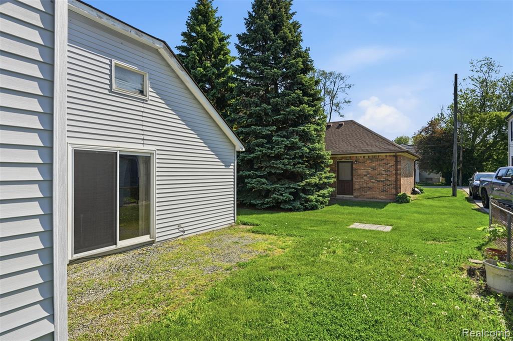 5634 Chicago Road, Warren, MI 48092 — Photo 21