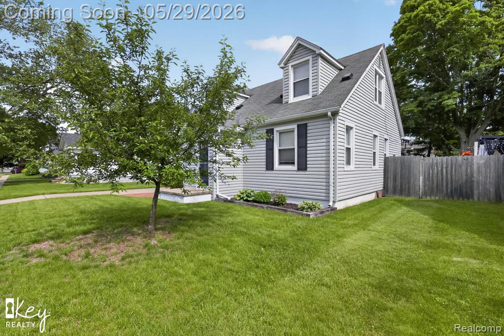 98 W Wabash Avenue, Belleville, MI 48111 — Photo 4