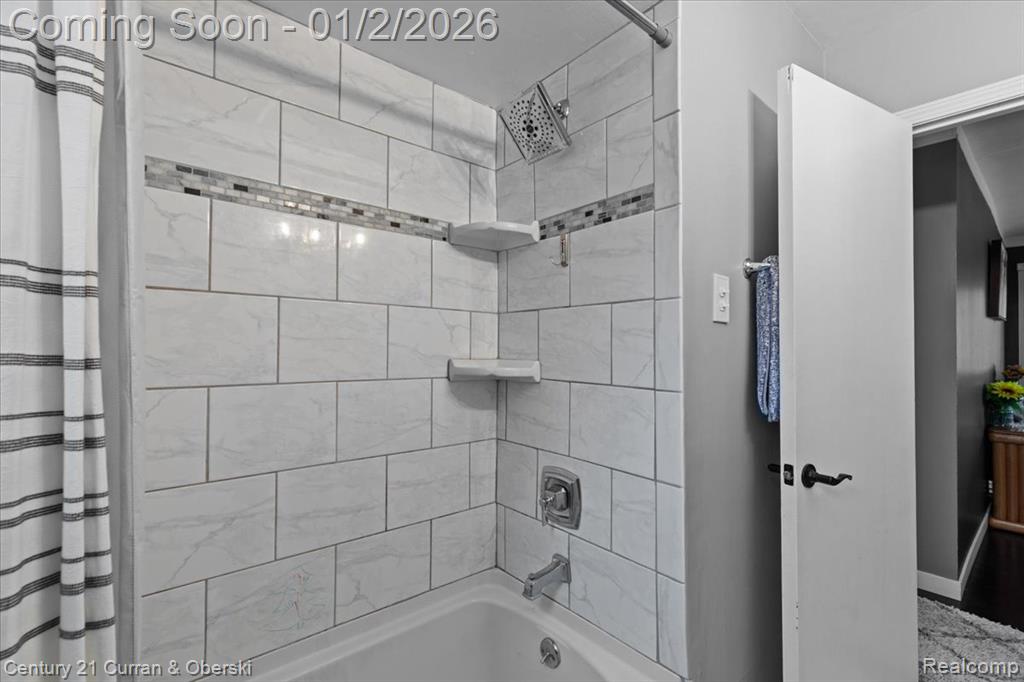 39925 Bridgeview Street, Harrison Township, MI — Photo 15