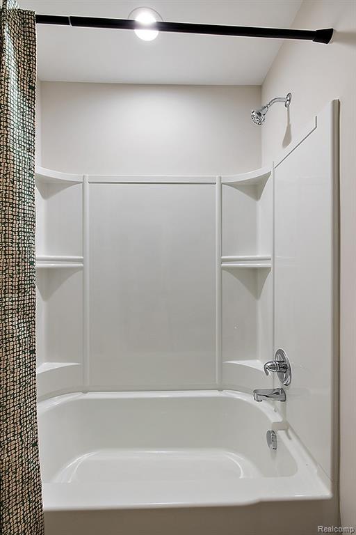 6144 N Trailwoods Drive, Ann Arbor, MI 48103 — Photo 48