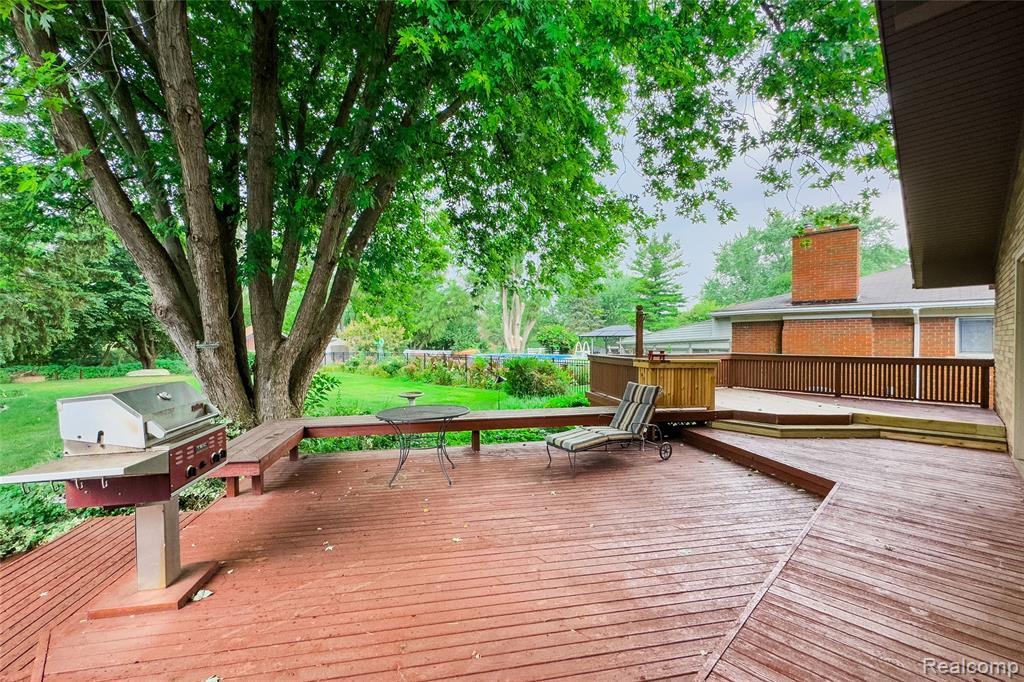 472 Riverside Drive, Wyandotte, MI 48192 — Photo 37