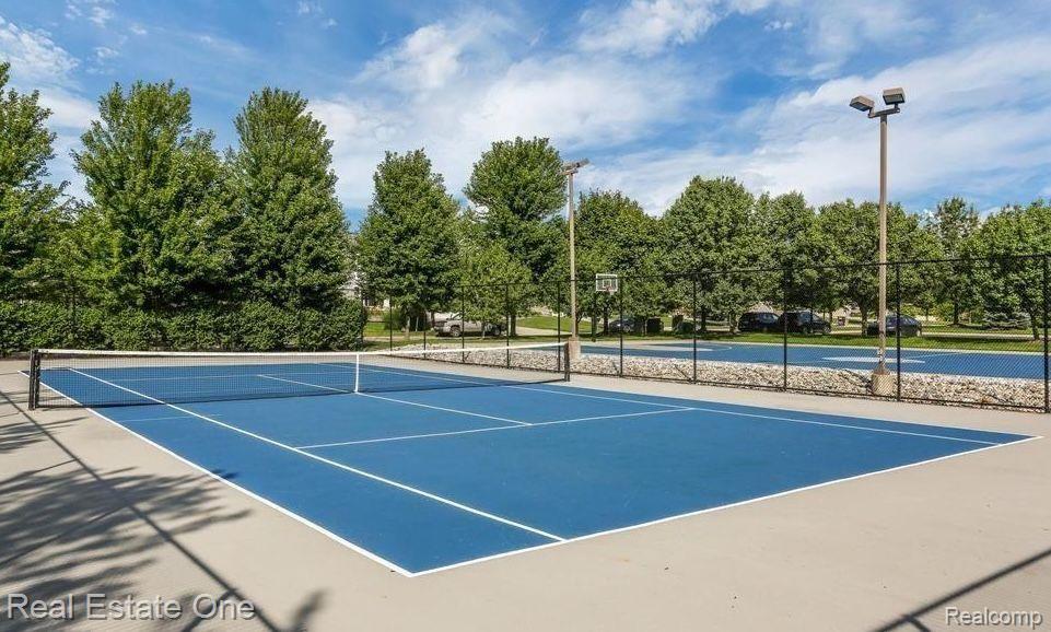 57980 Sunflower Circle N, New Hudson, MI 48165 — Photo 38