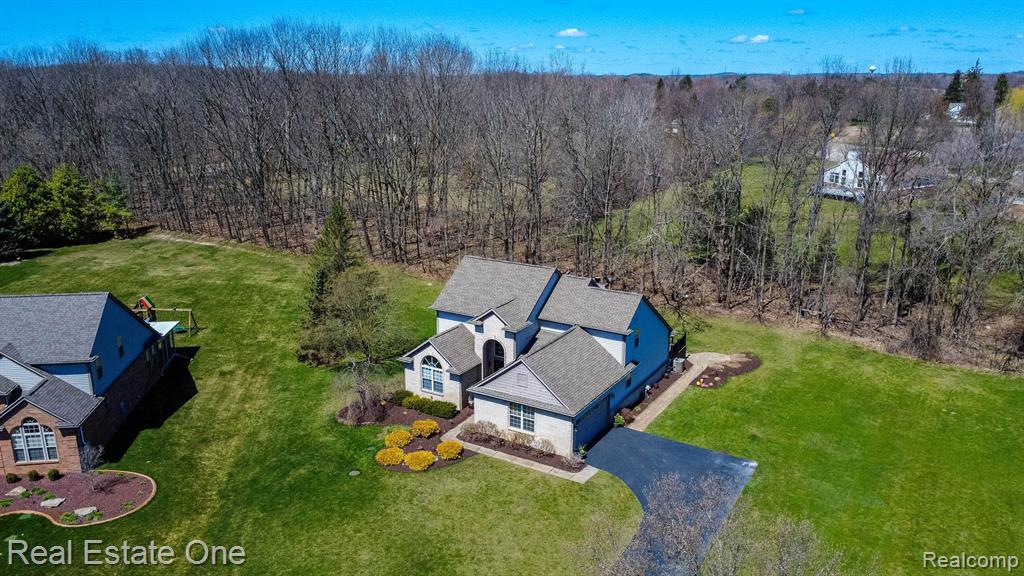 60608 S LYON Trail, South Lyon, MI 48178 — Photo 66