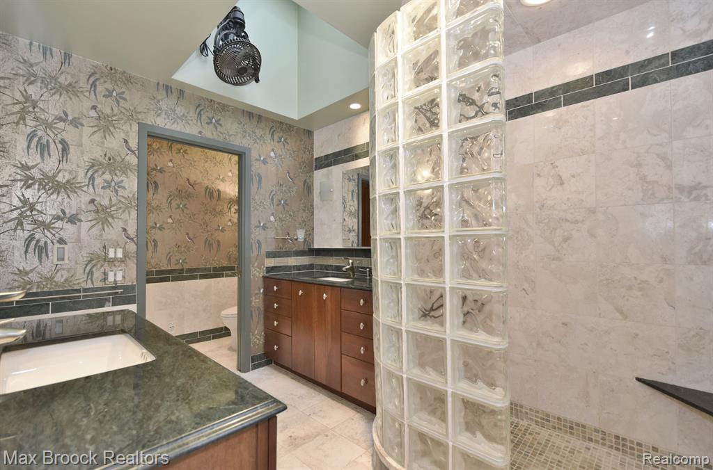 1030 STRATFORD PLACE, # 12, Bloomfield Hills, MI 48304 — Photo 50