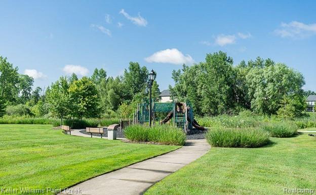 877 Wynstone Circle N, Oakland, MI — Photo 76
