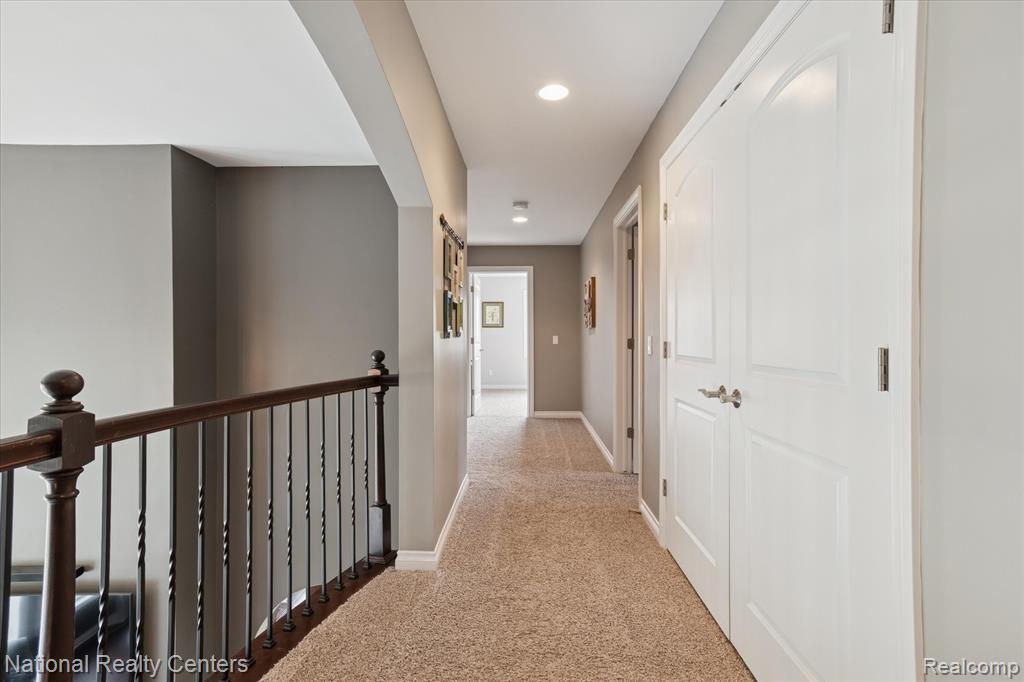 9888 Meadow View Court, Northville, MI 48167 — Photo 34