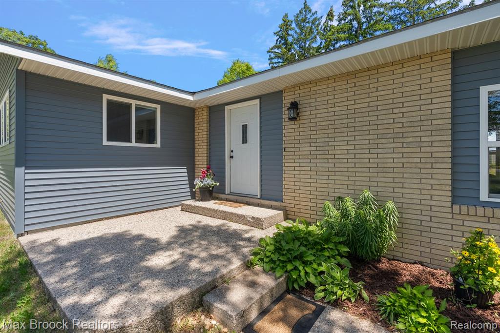 8580 Silver Creek Road, Whitehall, MI 49461 — Photo 6