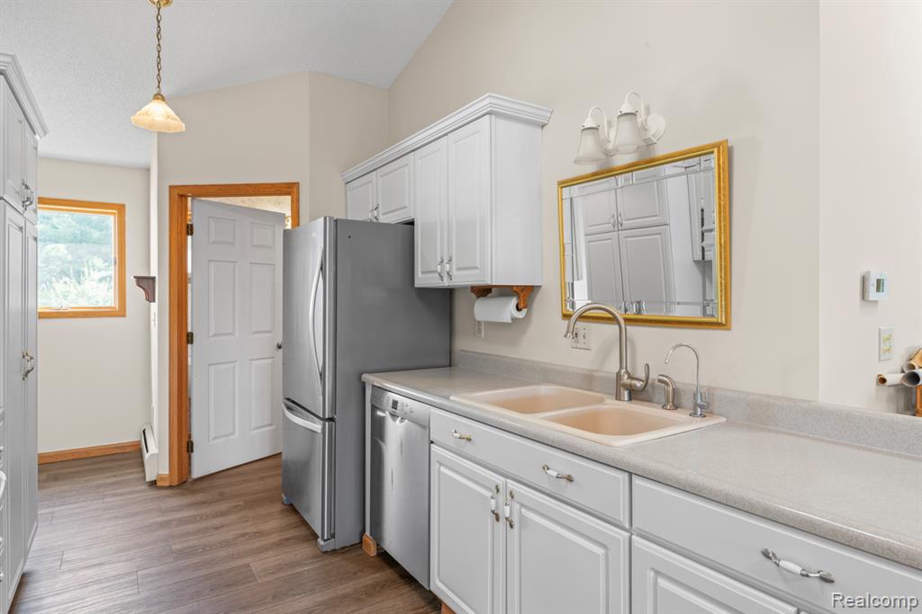 6125 White Sands Drive, Marathon, MI 48464 — Photo 47