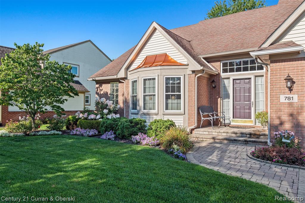 781 Pheasant Run West Drive, Wixom, MI 48393 — Photo 3