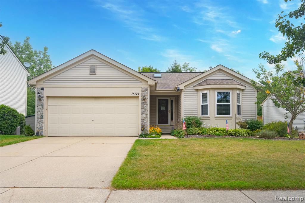 15177 Seeley Drive, Holly, MI 48442