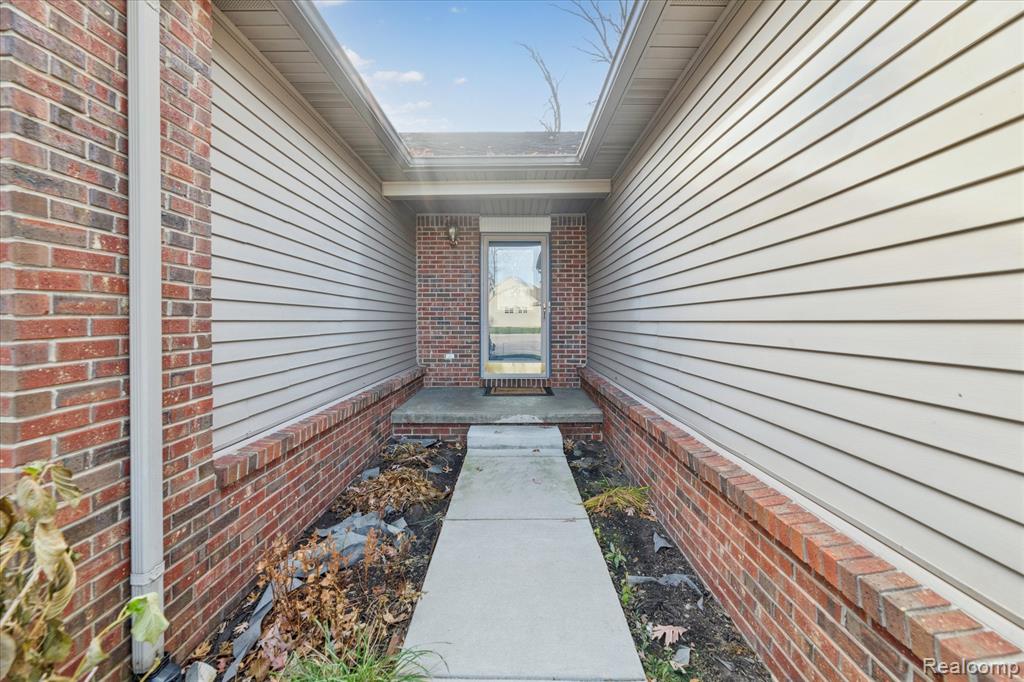 2607 S Moonglow Court, 35, Hartland, MI 48353 — Photo 8