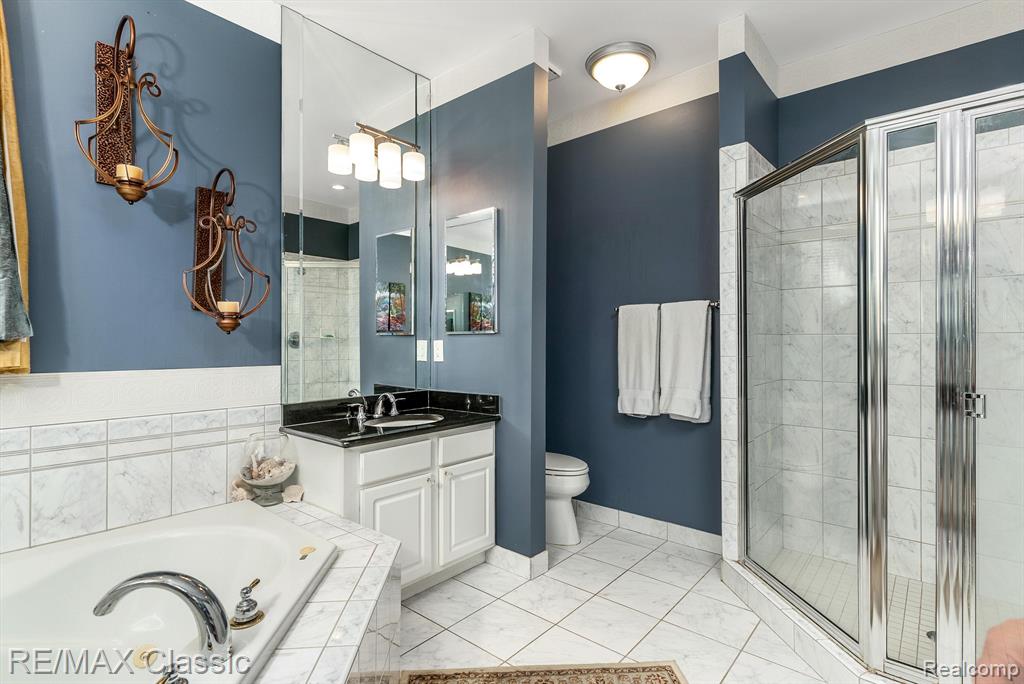 18416 CLAIRMONT Circle E, Northville, MI 48168 — Photo 21