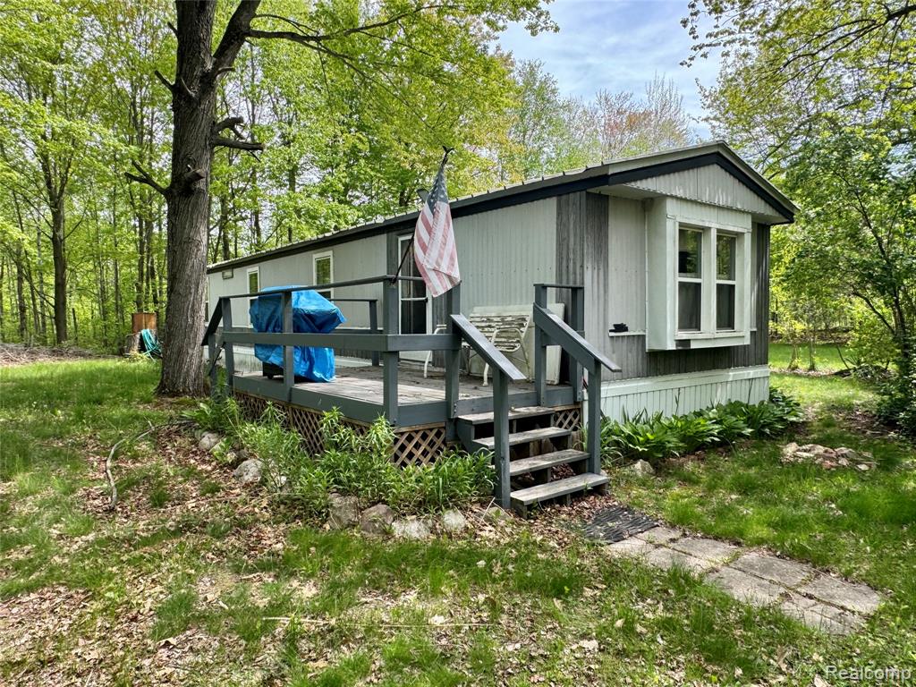 499 E Winegars Road, Gladwin, MI 48624 — Photo 17