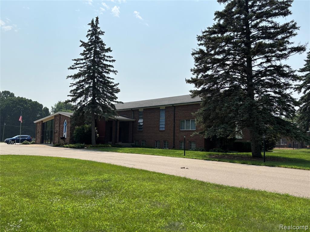7979 Commerce Road, West Bloomfield, MI 48324 — Photo 2
