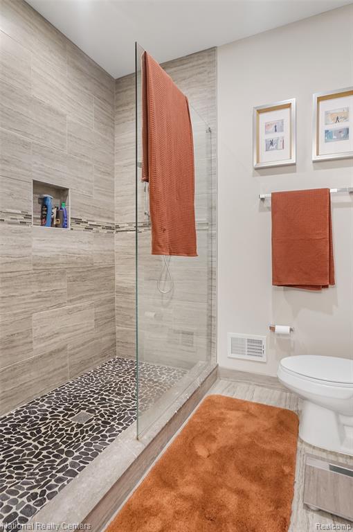 42516 Gateway Drive, Plymouth, MI 48170 — Photo 16