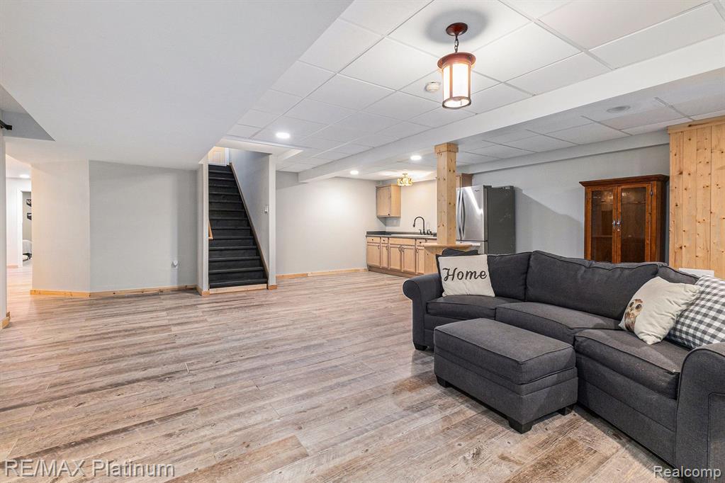 1055 WOODVALE, Milford, MI 48381 — Photo 20