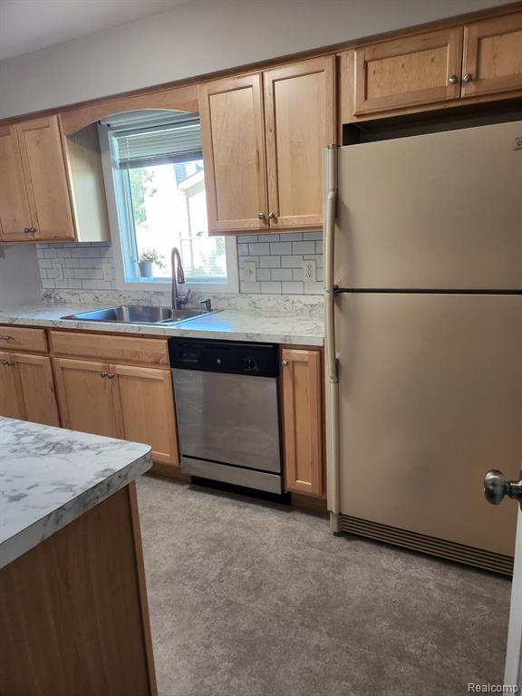 501 VIRGINIA Avenue, East Lansing, MI 48823 — Photo 5