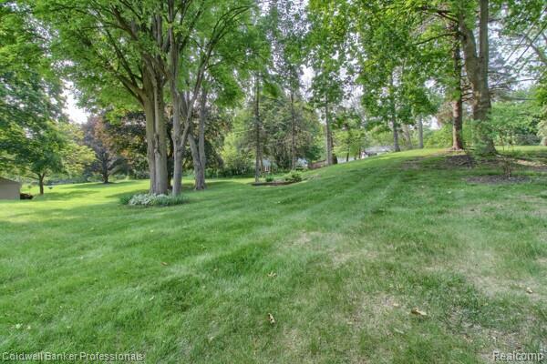 45311 Galway Drive, Northville, MI 48167 — Photo 37