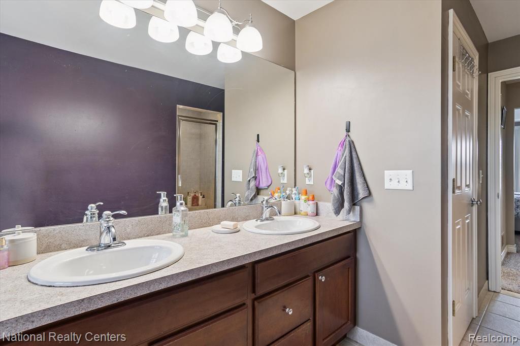50249 Jefferson Street, Canton, MI 48188 — Photo 33