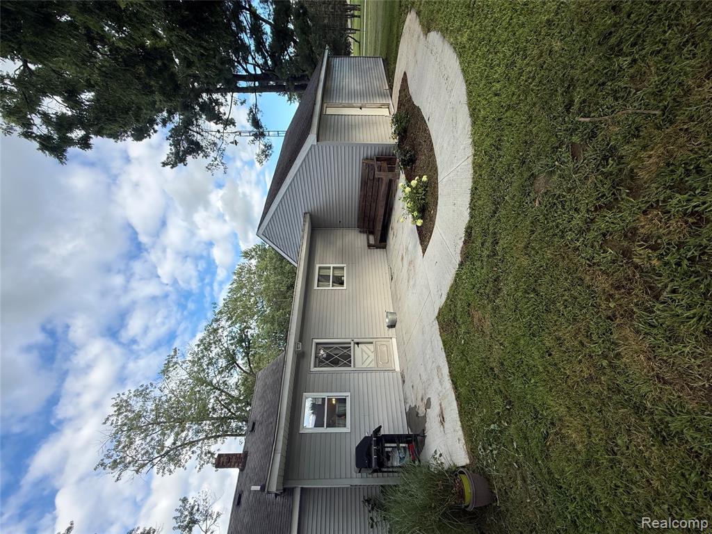 1513 N Seymour Road, Flushing, MI 48433 — Photo 4