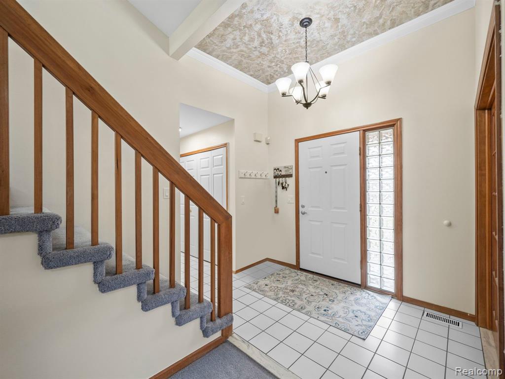 52478 FAWN Drive, Macomb, MI 48042 — Photo 9