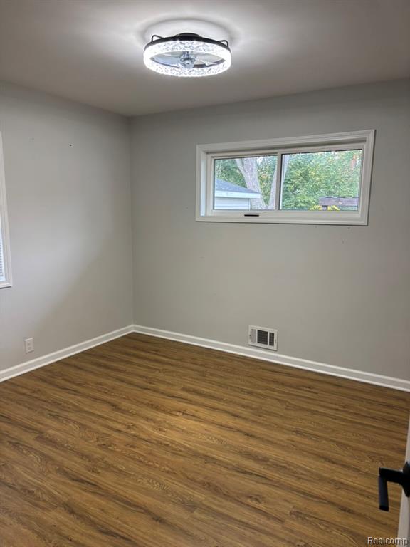 409 Tamarac Drive, Davison, MI 48423 — Photo 14