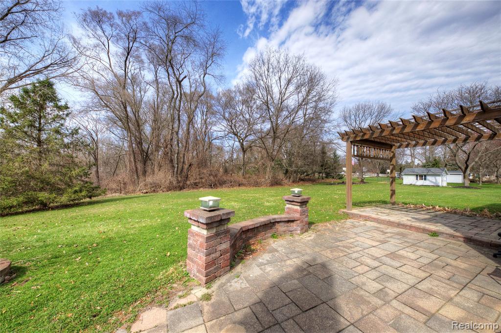 4570 River Hills Court, Brighton, MI 48114 — Photo 73