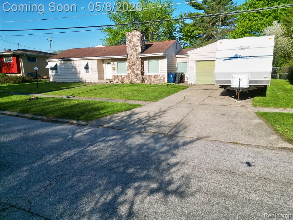 1930 Chelan Street E, Flint, MI 48503 — Photo 8