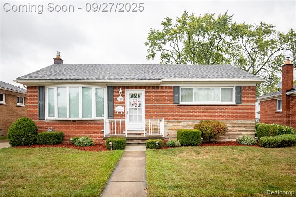 878 Champaign Road, Lincoln Park, MI 48146 — Photo 28