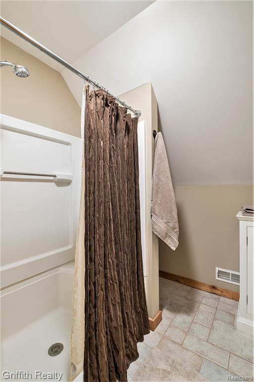 11245 Guyn Drive, Brighton, MI 48114 — Photo 41