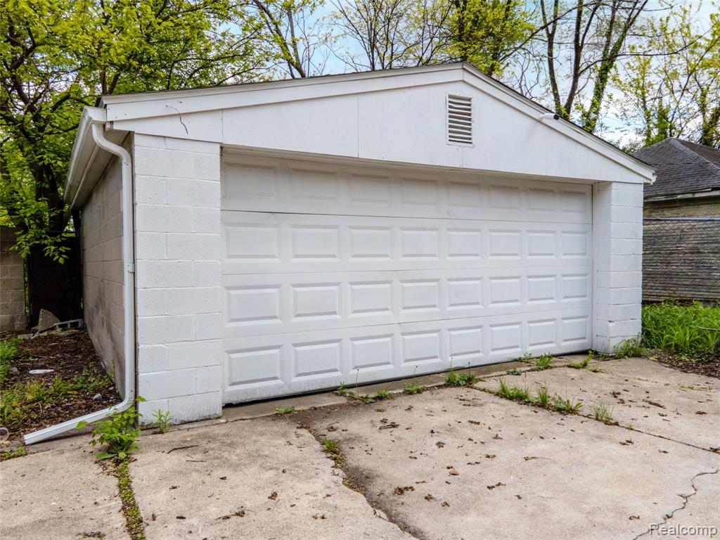 2509 Gladstone Street, Detroit, MI 48206 — Photo 59