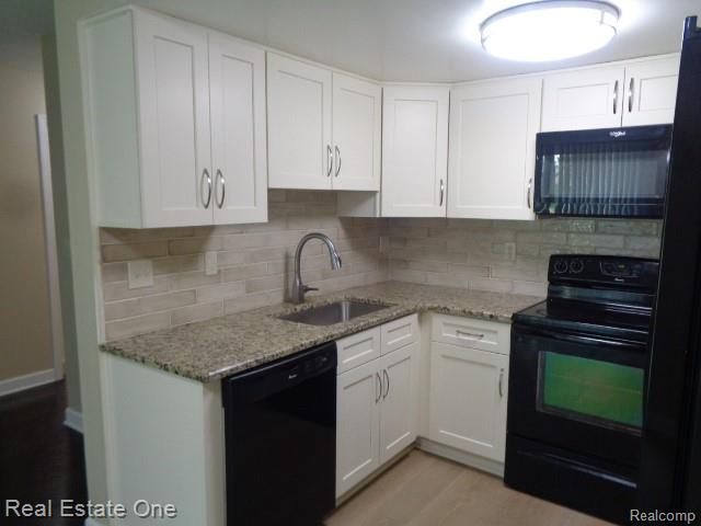 26537 Summerdale Drive, Southfield, MI 48033 — Photo 12