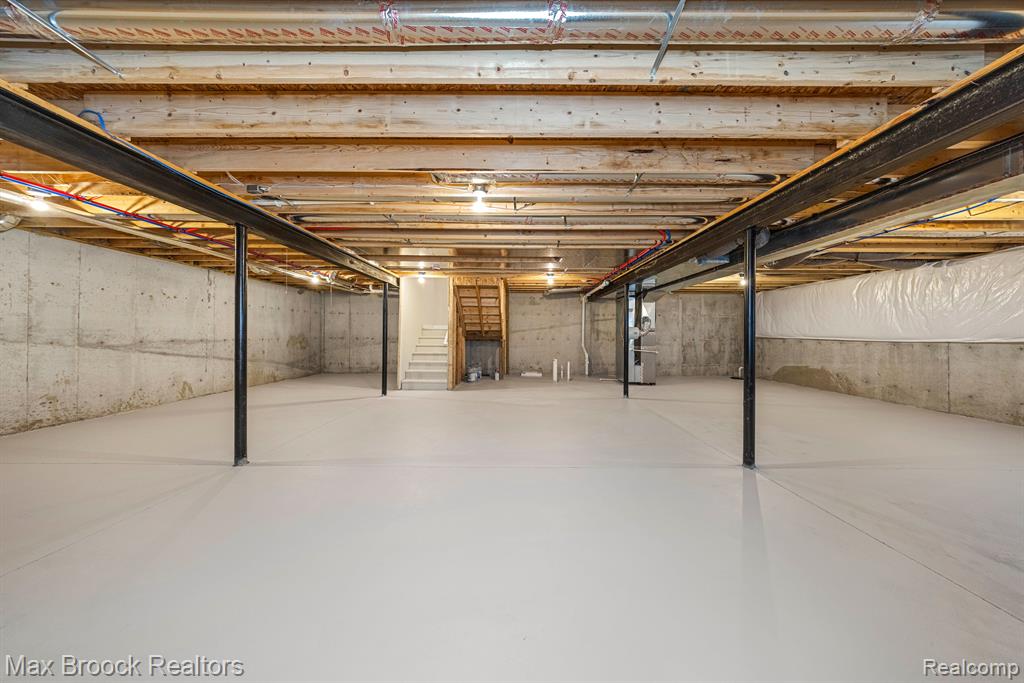 711 ANDER Lane, White Lake, MI — Photo 40