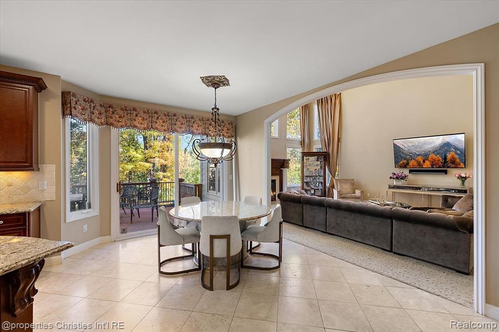 7220 Essex Drive, West Bloomfield, MI — Photo 34