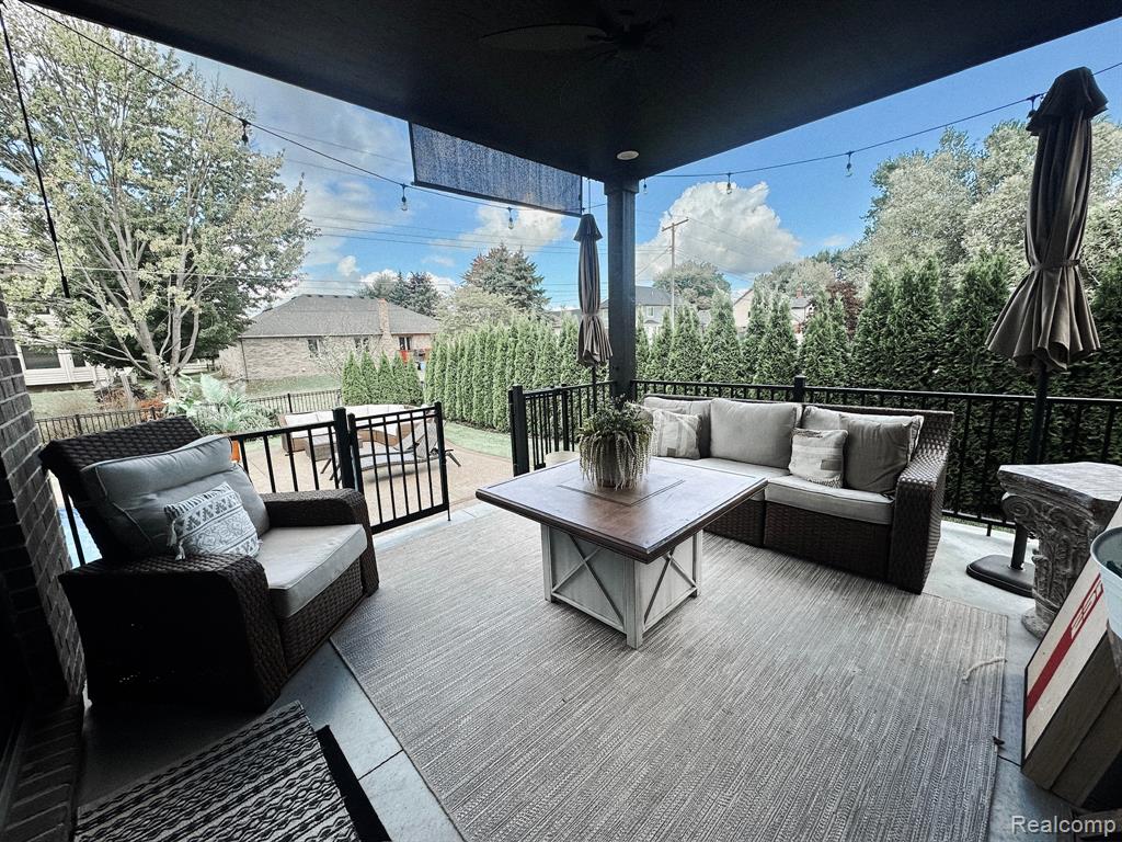 47221 Hidden Meadows Drive, Macomb, MI 48044 — Photo 25