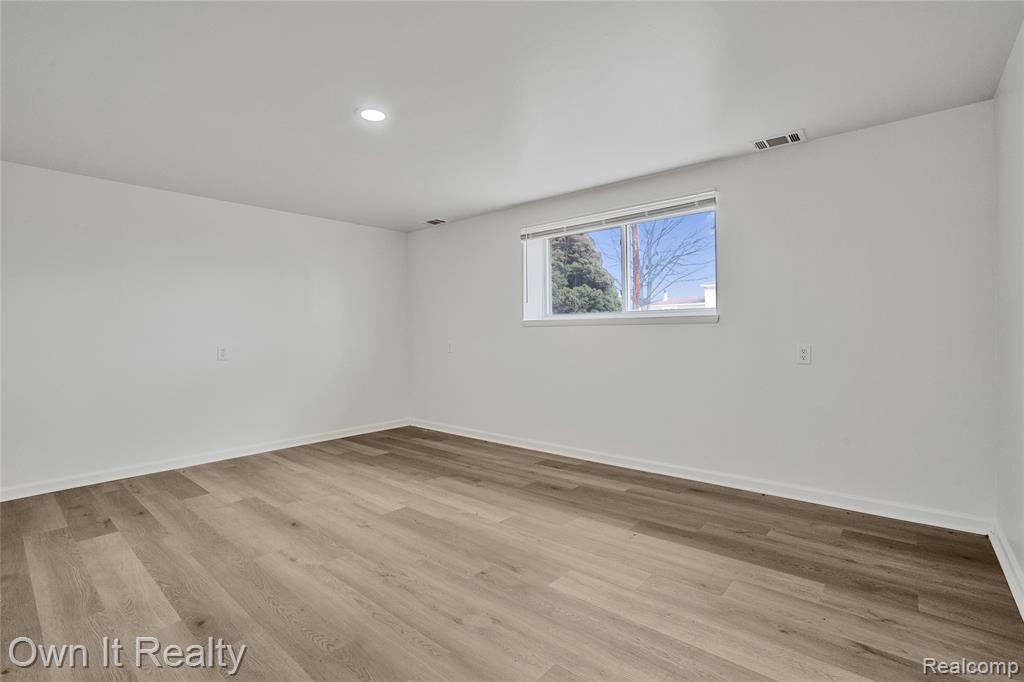 9342 Birch Street, Taylor, MI — Photo 18