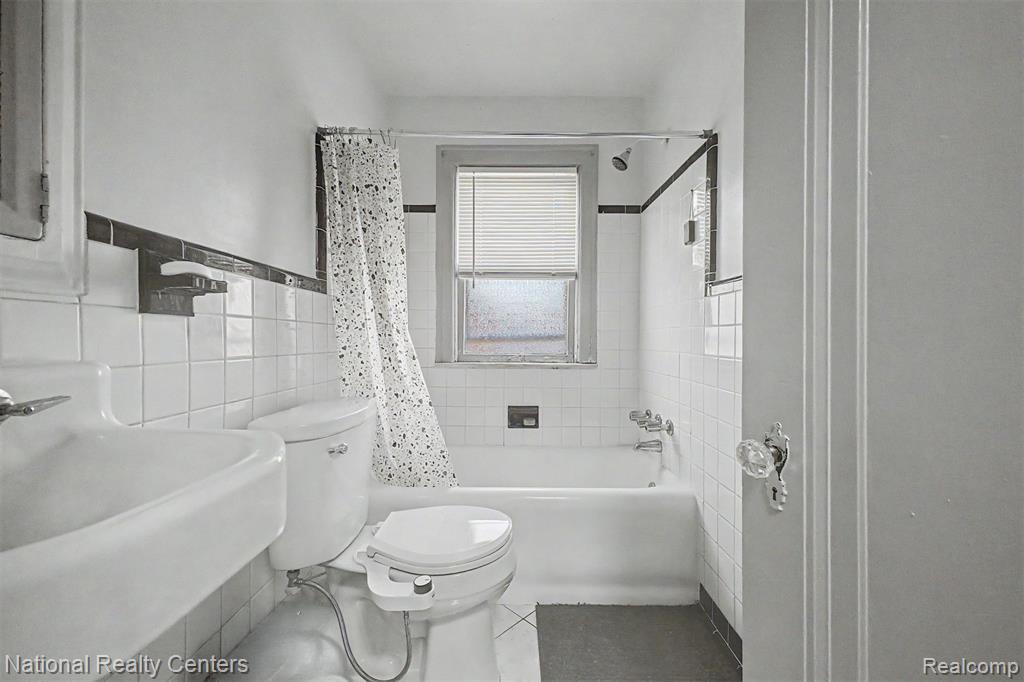 6348 Coleman Street, Dearborn, MI 48126 — Photo 27